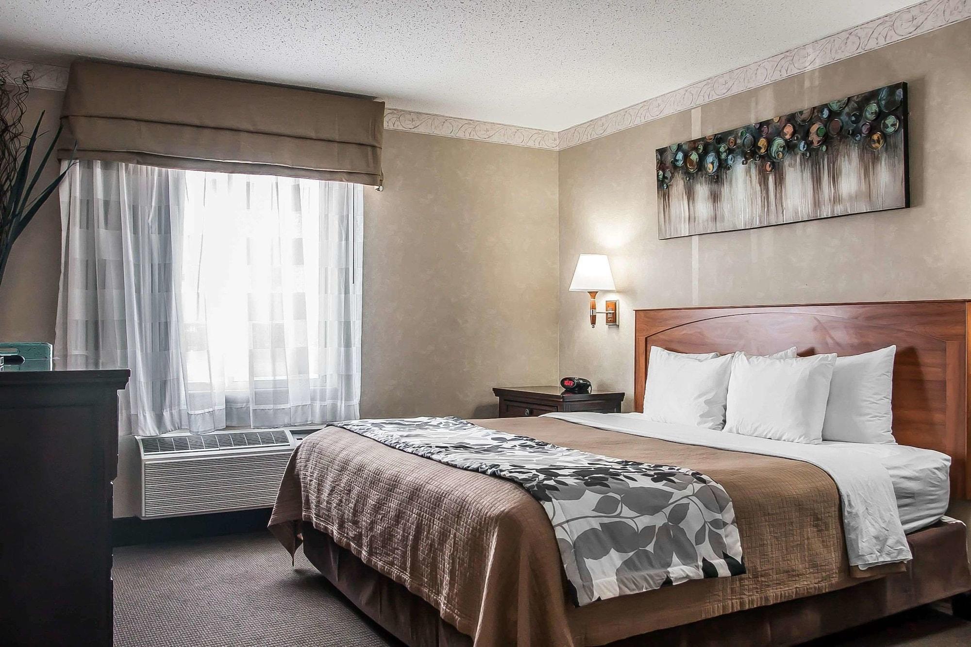 Sleep Inn & Suites Conference Center And Water Park Минот Экстерьер фото
